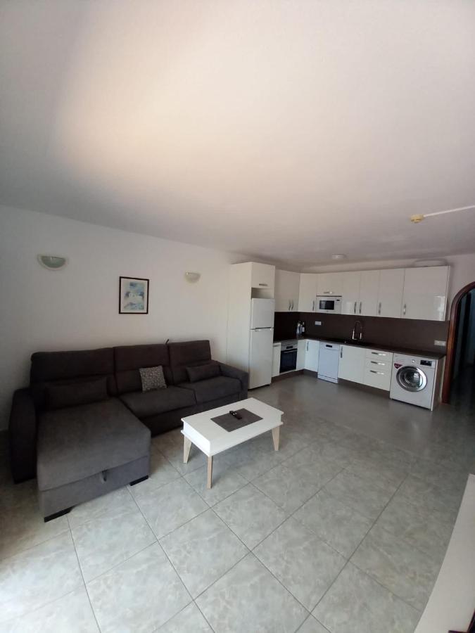 Victoria Court 2- Lovely Apartment 25 Arona  Exterior foto